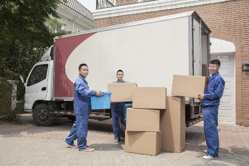 Local removals team planning a move in Hithergreen