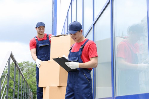 Local removal team helping with a residential move in Hithergreen