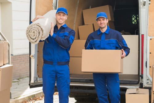 Hithergreen local moving truck handling parking and access challenges