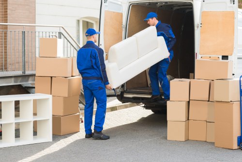 Reliable local van transport service for moving belongings